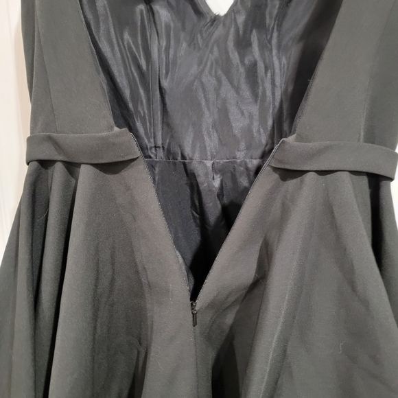 Ieena for Mac Duggal Fit & Flare Cocktail Dress - Picture 4 of 6